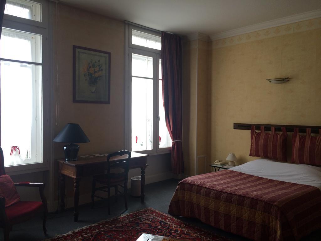 Hotel De Paris Charleville-Mézières Zewnętrze zdjęcie