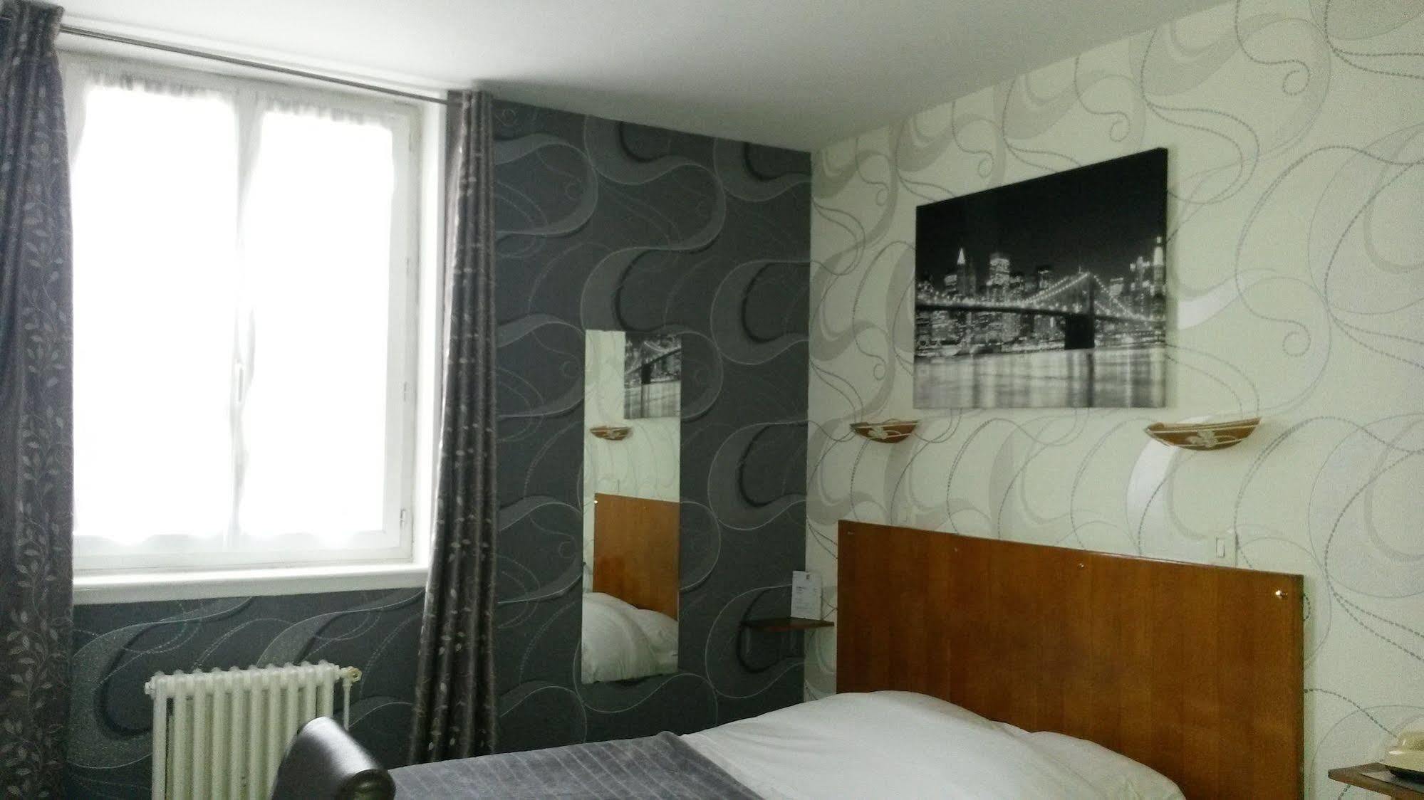 Hotel De Paris Charleville-Mézières Zewnętrze zdjęcie