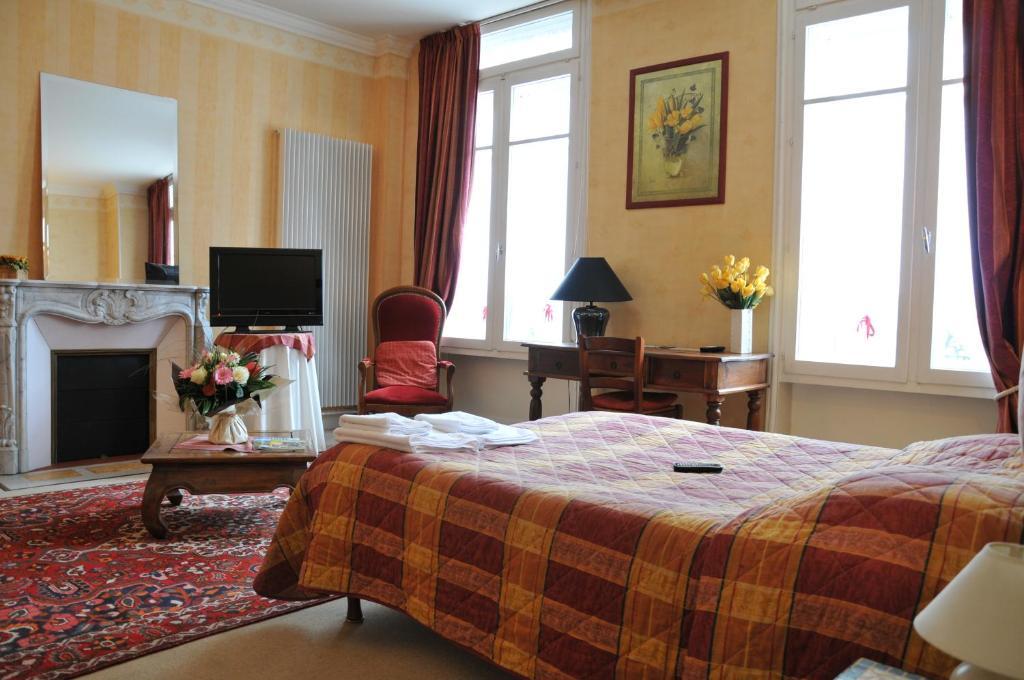 Hotel De Paris Charleville-Mézières Pokój zdjęcie